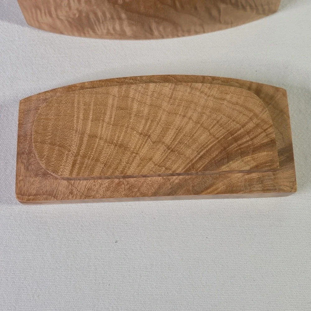 Michael Elkan Studio Handcrafted Figured Wood Trinket Box Artisan Signed Curvy